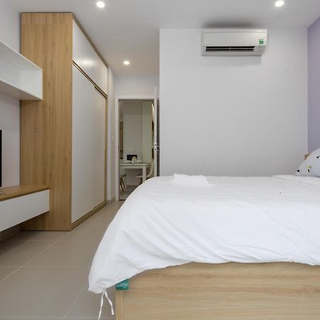 Vivian Villa & Apartment By My Khe Beach Дананг Екстериор снимка